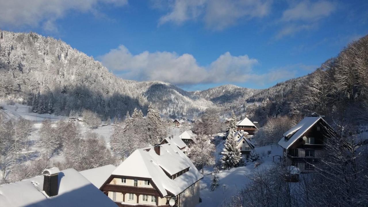 Hotel Grossbach Menzenschwand-Hinterdorf Esterno foto