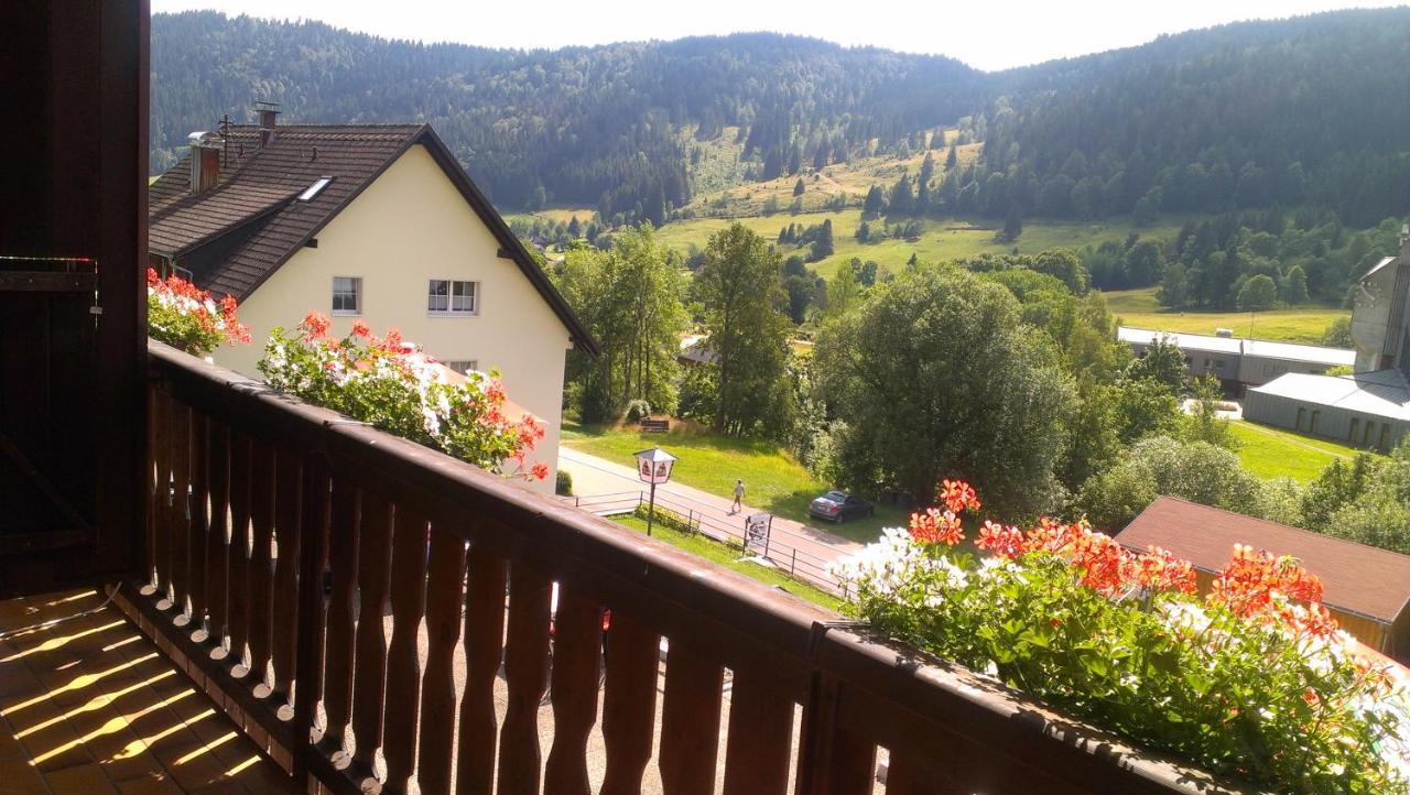 Hotel Grossbach Menzenschwand-Hinterdorf Esterno foto