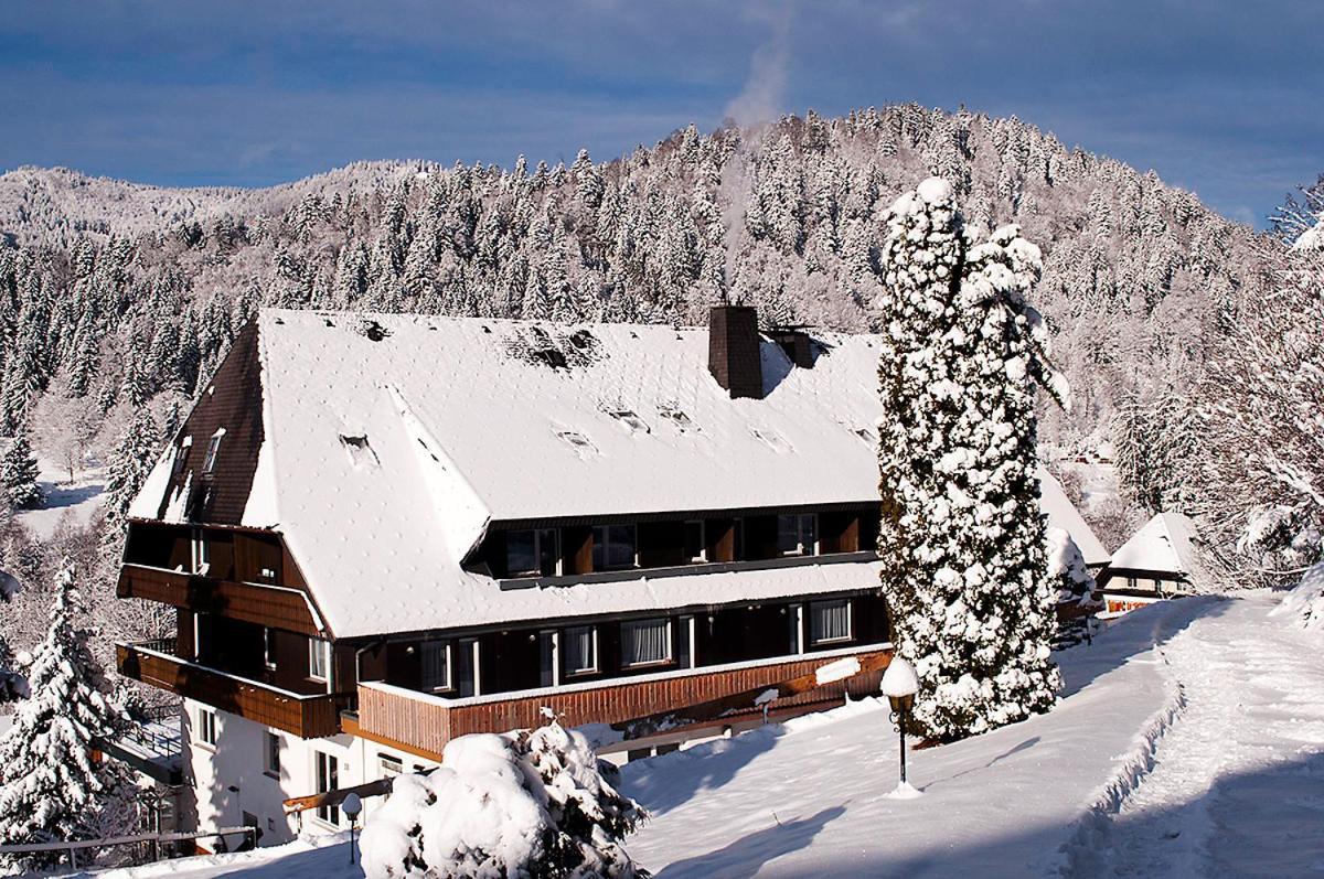 Hotel Grossbach Menzenschwand-Hinterdorf Esterno foto